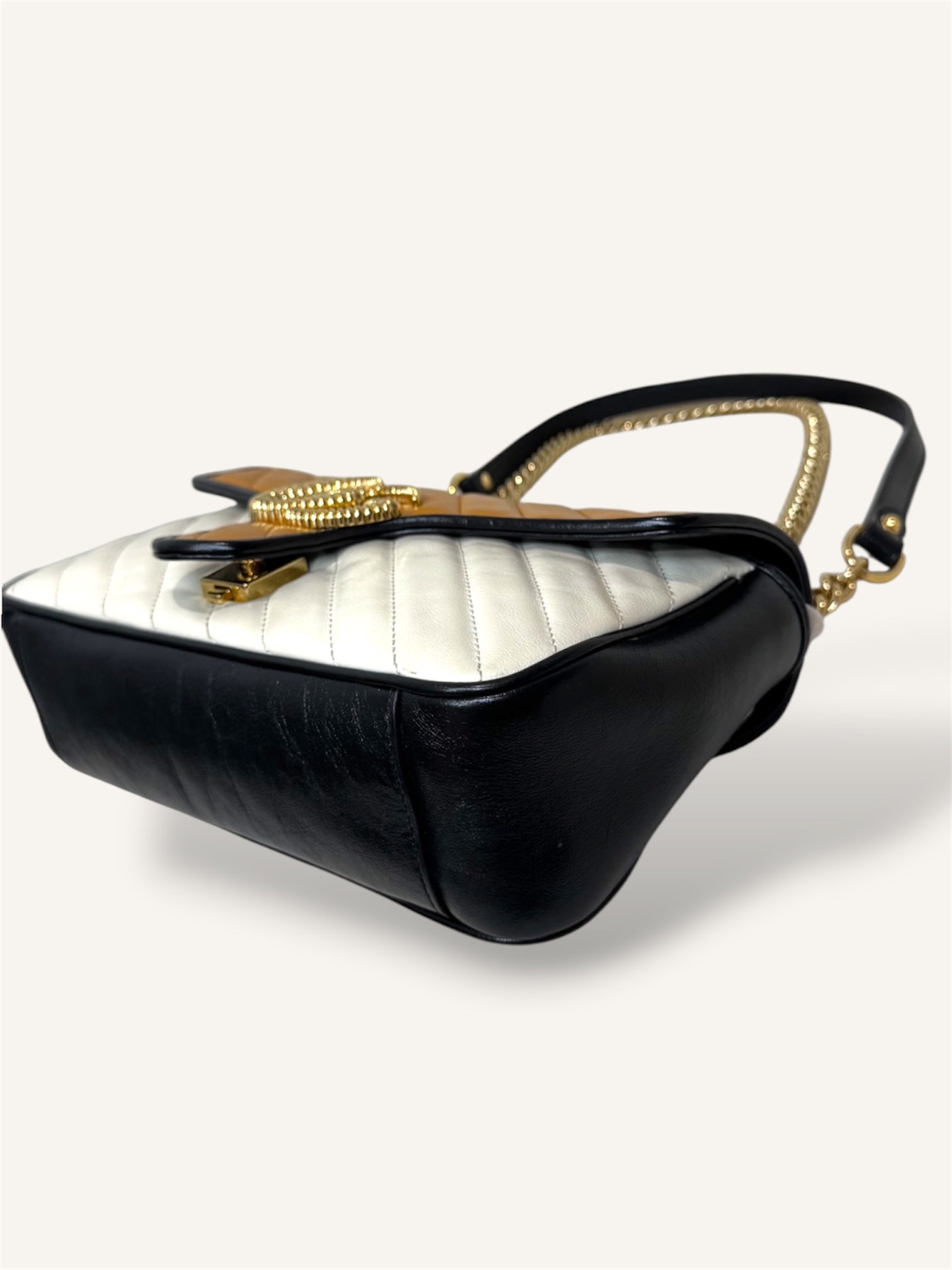GG Marmont Matellasé Tri-color Gold-Tone Chain Strap
