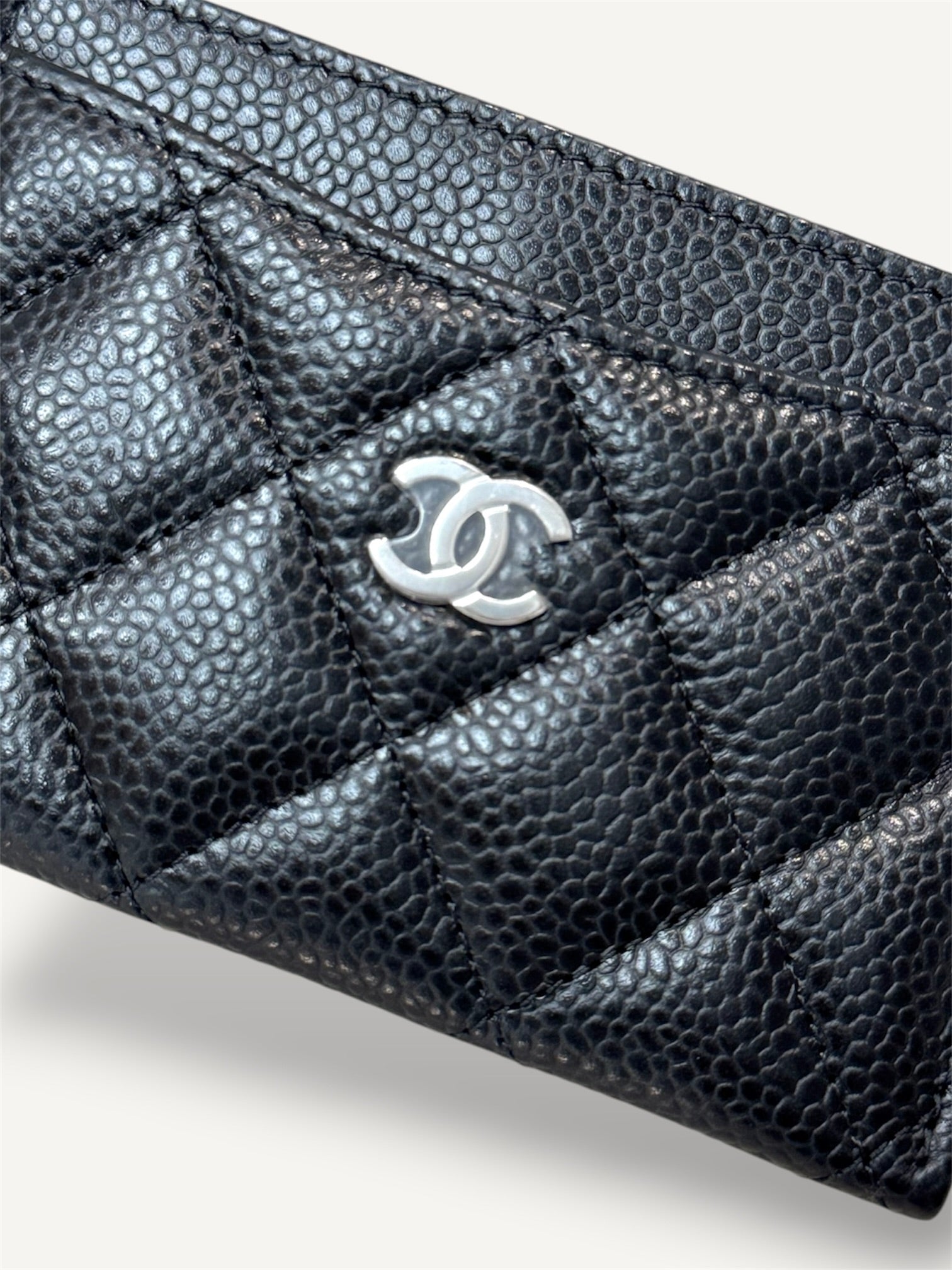 Classic Card Holder Silver-Tone Hardware Black Caviar Leather