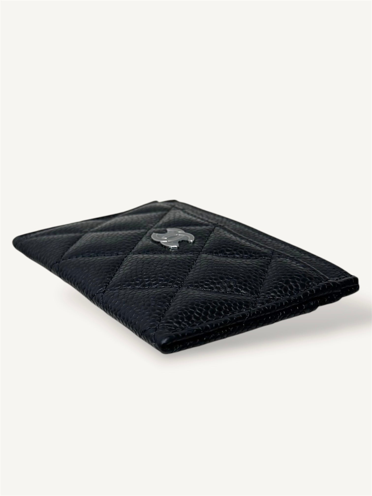 Classic Card Holder Silver-Tone Hardware Black Caviar Leather