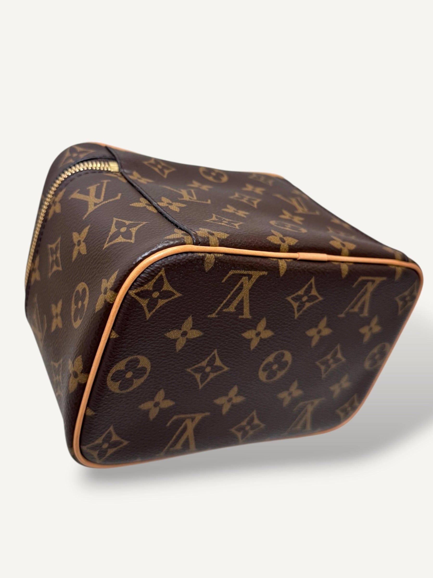 Nice Mini Vanity Case