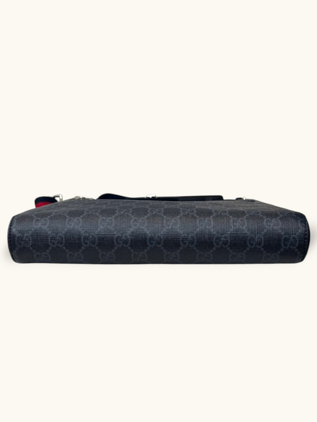 GG Supreme Black Messenger Bag Grey & Black Monogram Canvas