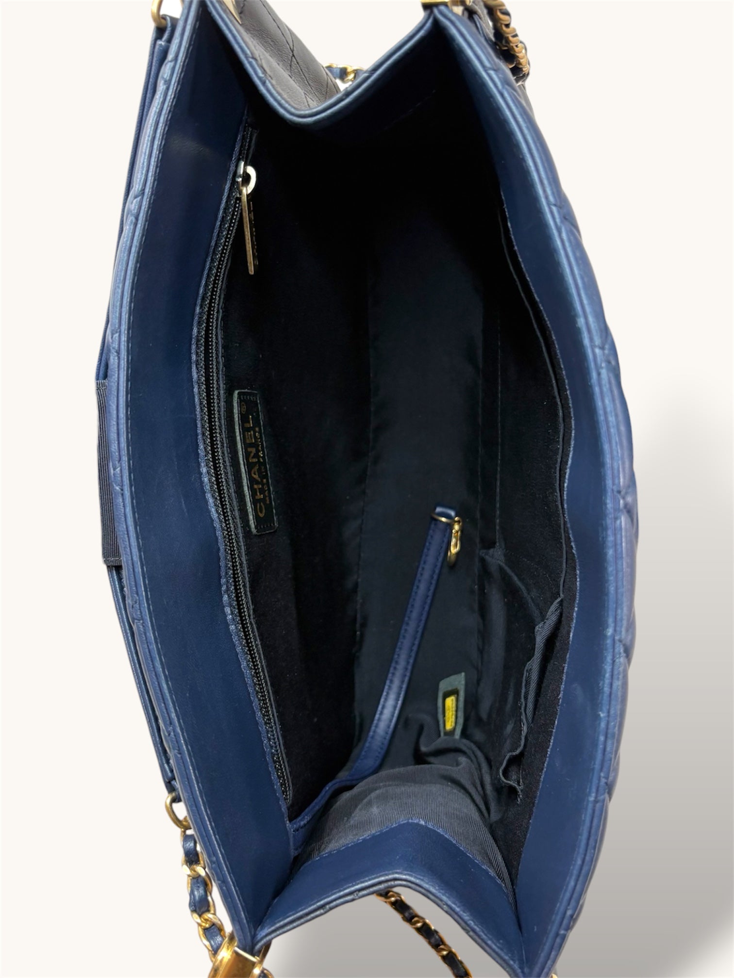 Structured CC Tote Series 20