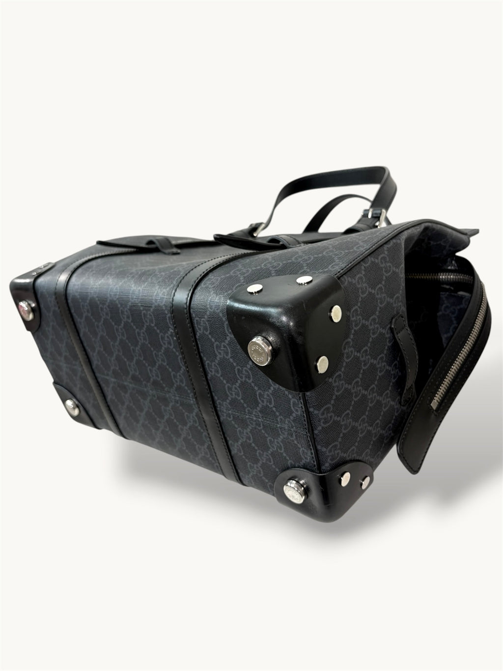 GG Supreme Tote Bag Soft Trunk