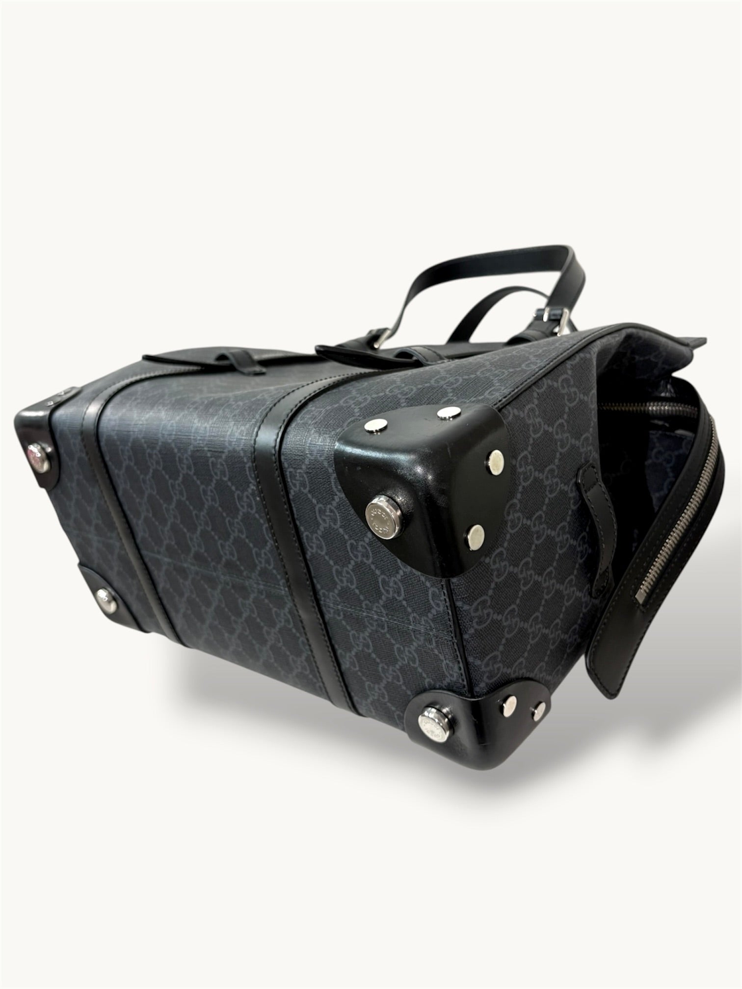GG Supreme Tote Bag Soft Trunk
