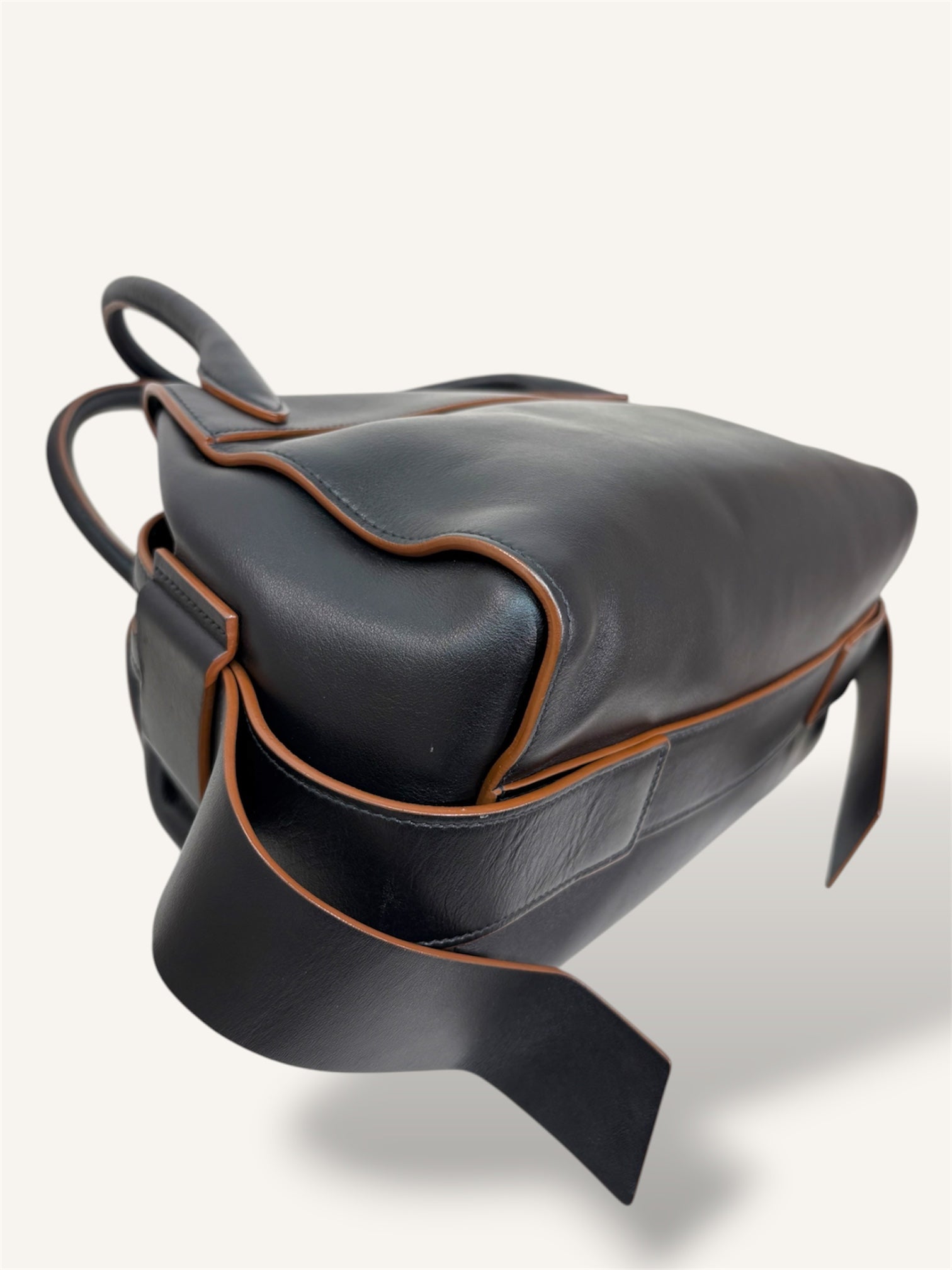 Bowler Smooth Leather Two-way Bag