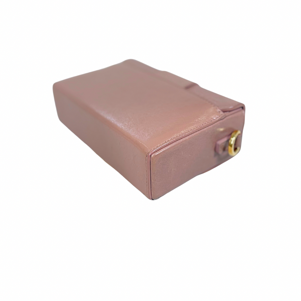 Montaigne 30 Poudre Pink Calfskin Leather Gold Hardware