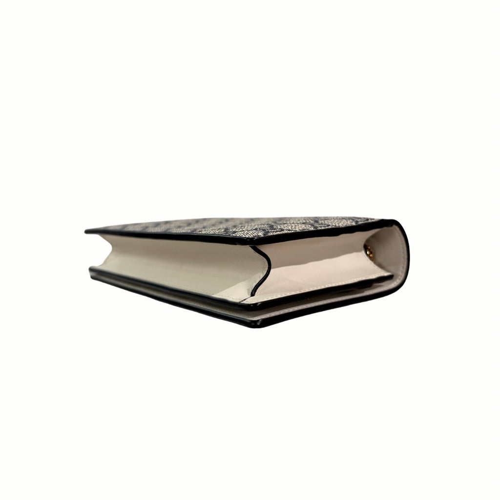 GG Supreme Canvas Bi-Color Wallet On Chain Gold Hardware