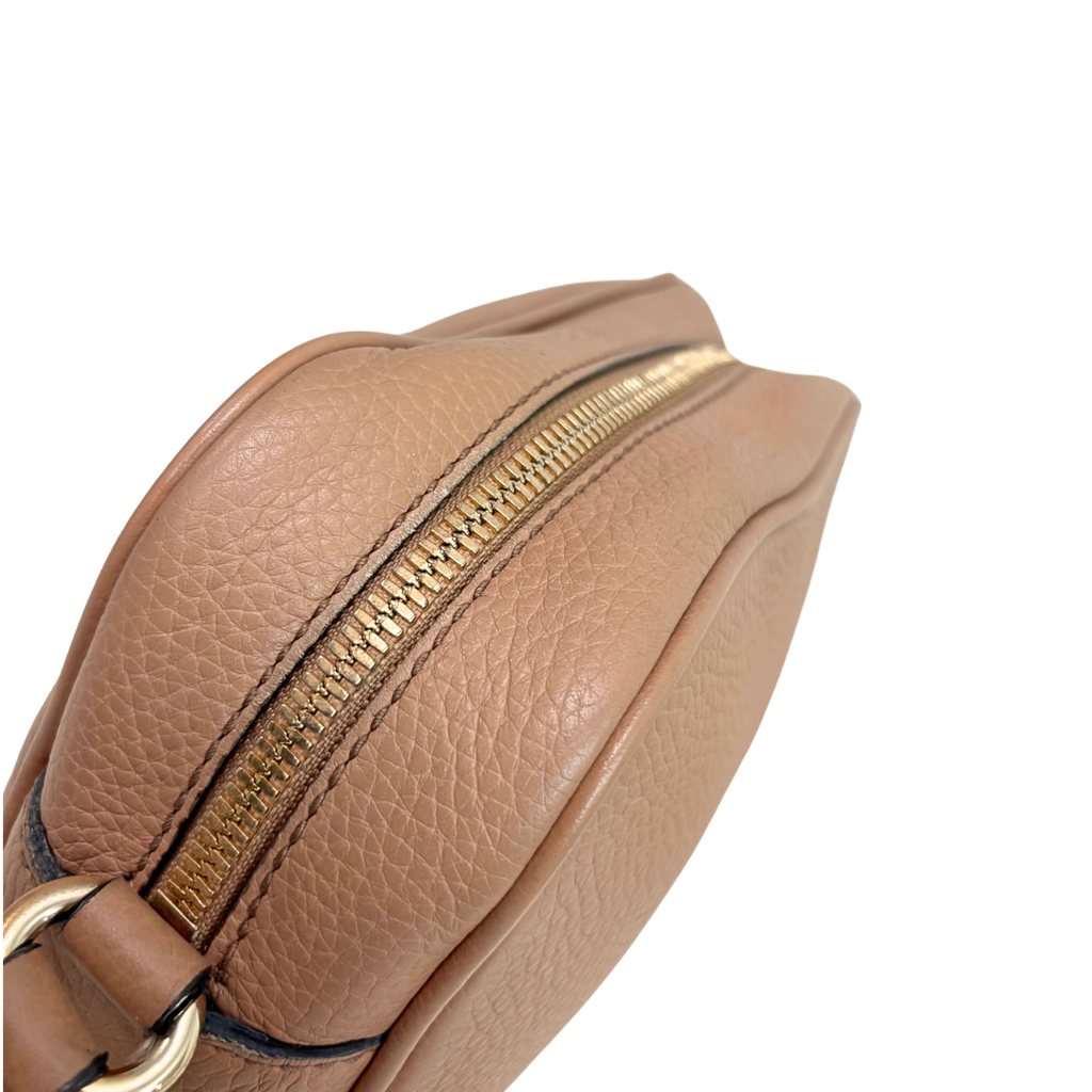 Soho Disco Rose Beige Calfskin Leather Gold Hardware