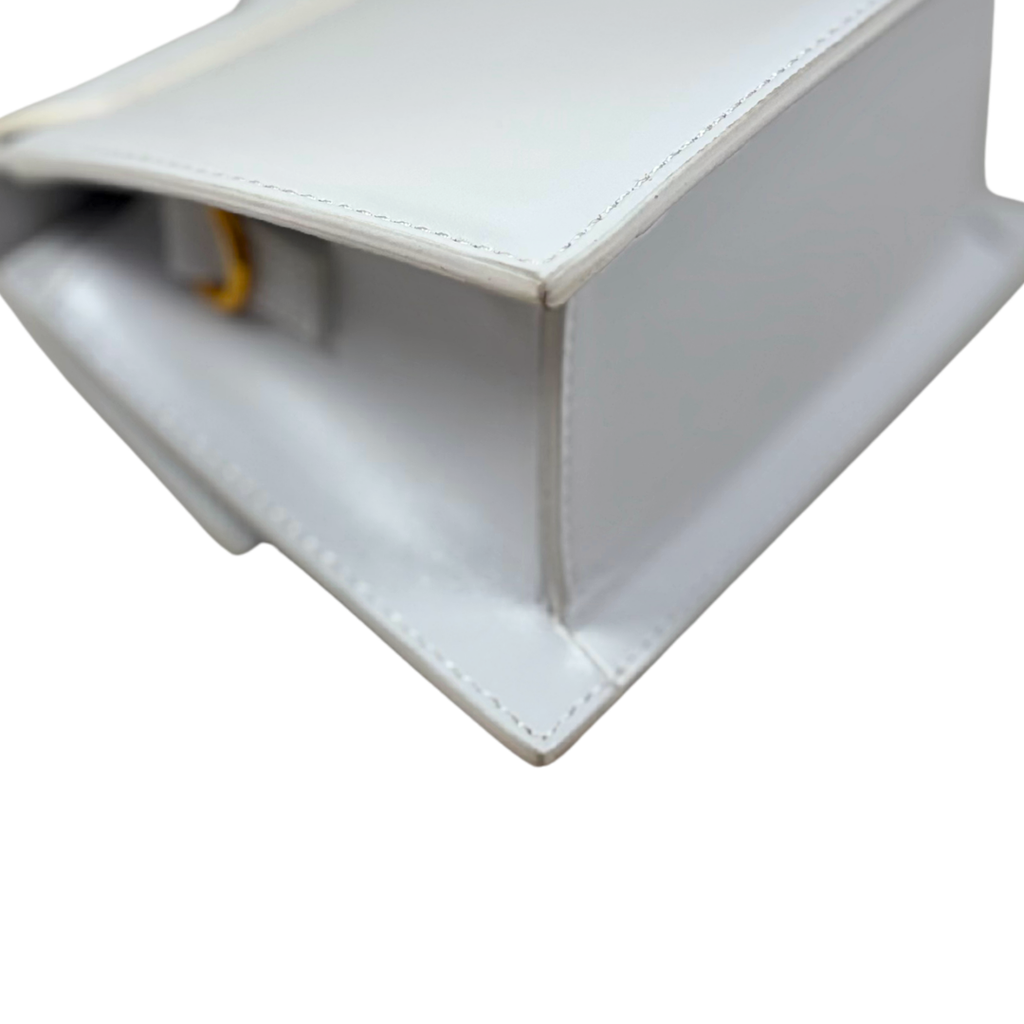 Le Chiquito Mini White Moyen Gold Hardware