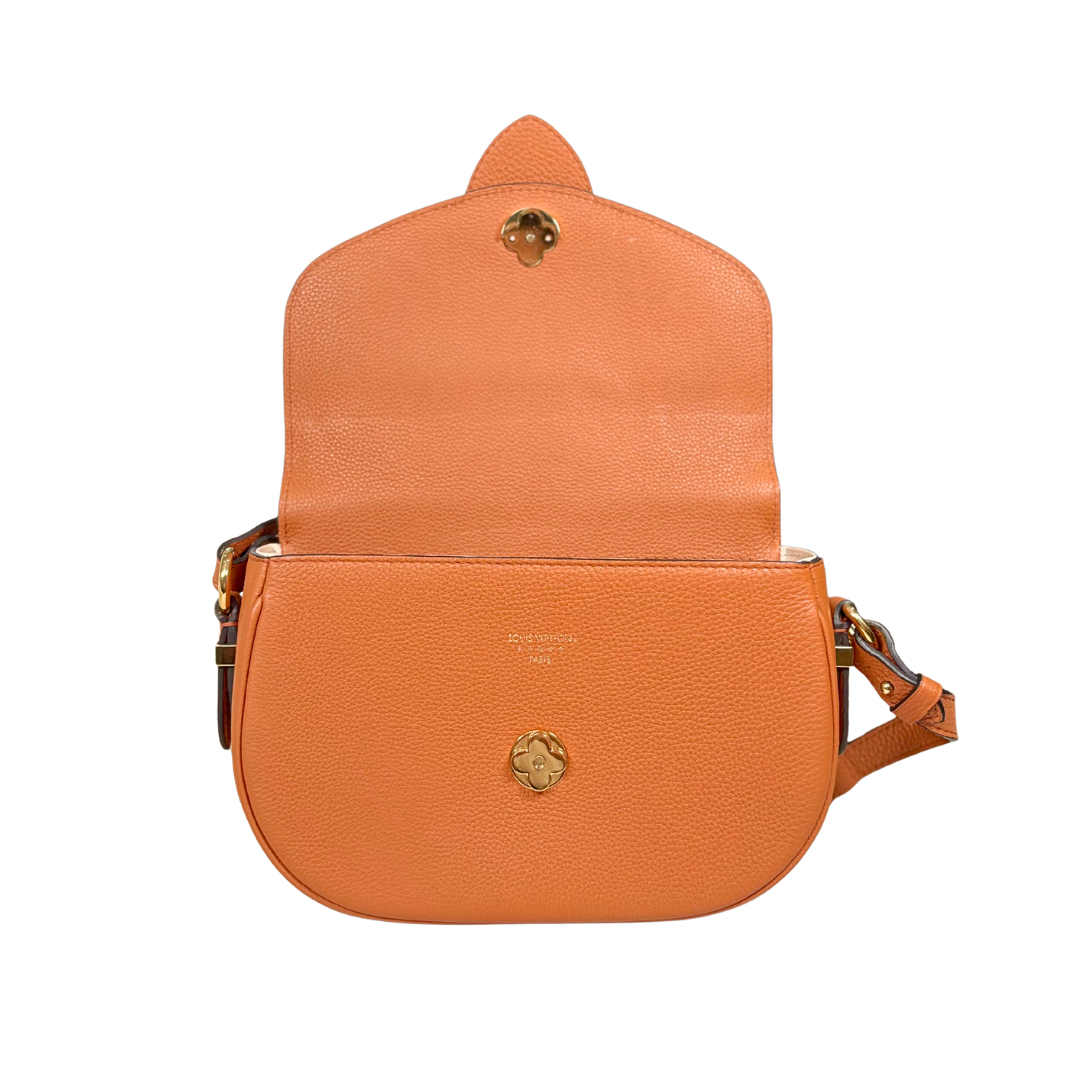 Pont 9 PM Caramel Brown Grained Leather Gold Hardware