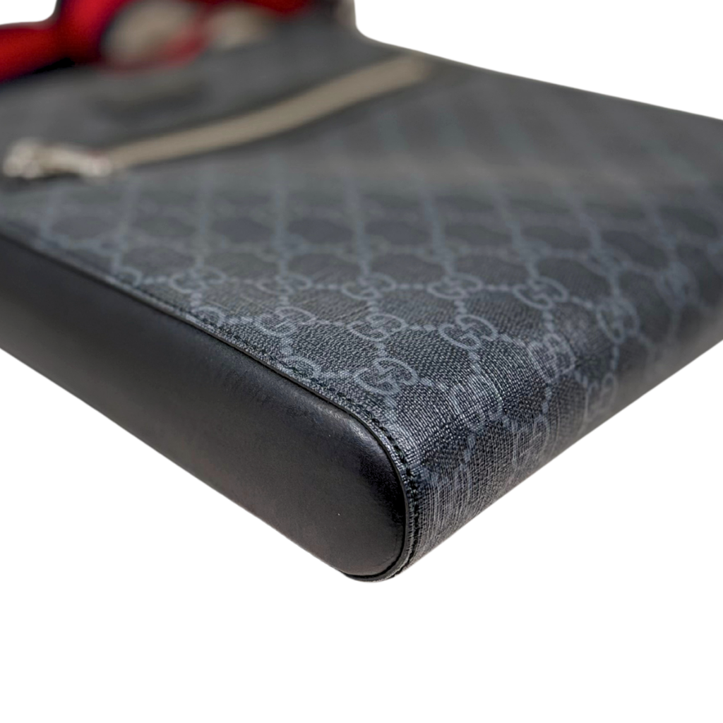 GG Supreme Black Messenger Bag Grey & Black Monogram Canvas