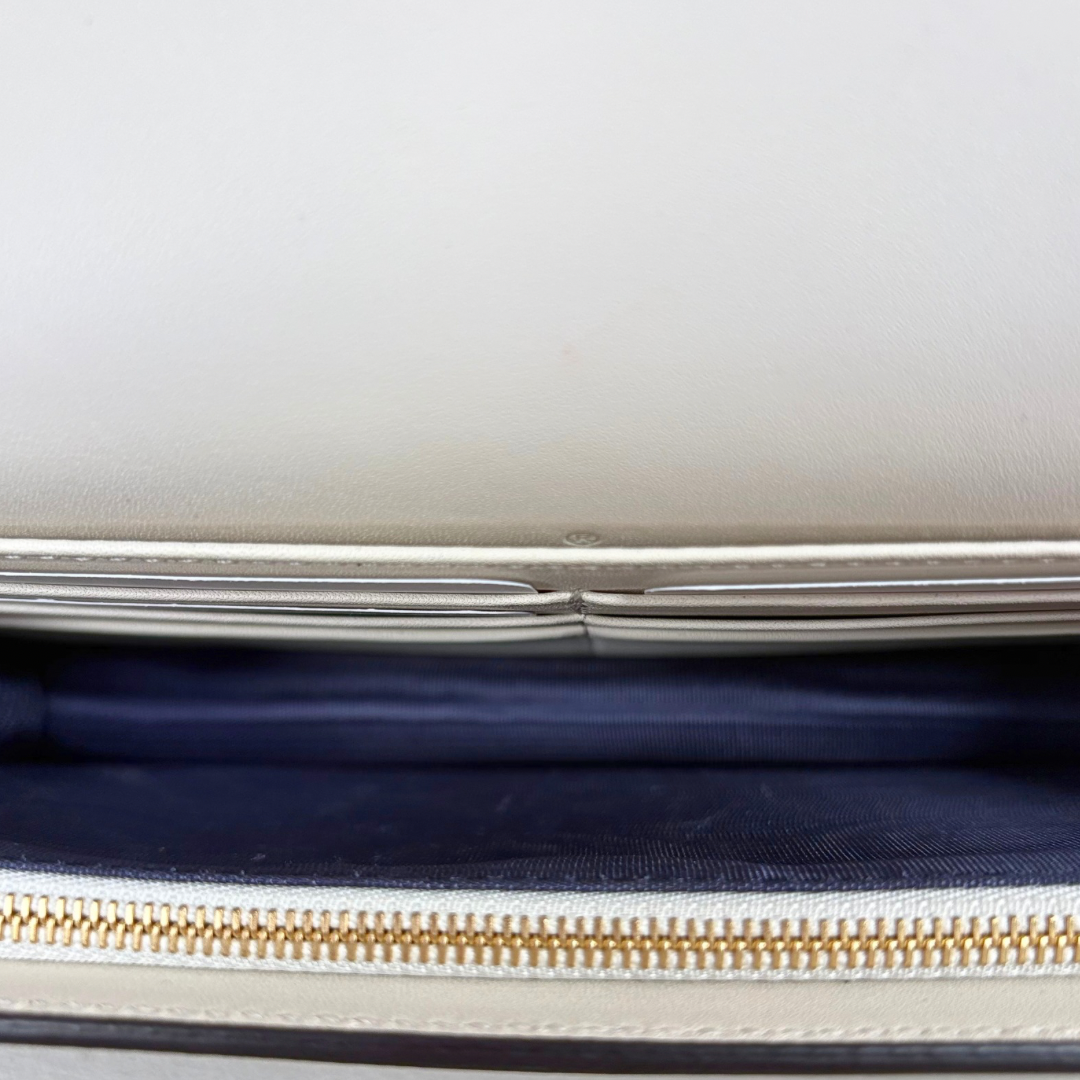 GG Supreme Canvas Bi-Color Wallet On Chain Gold Hardware