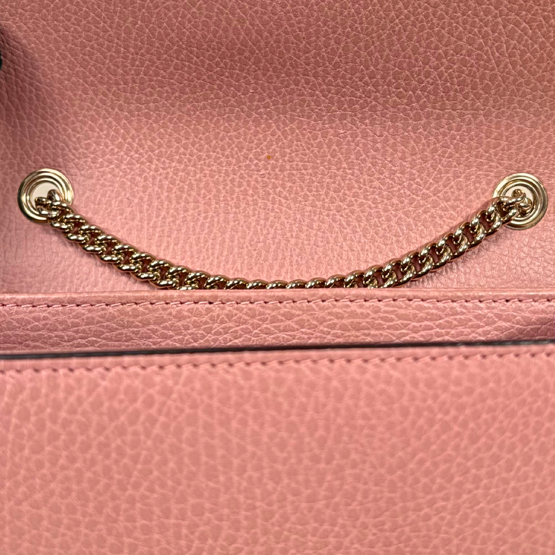 Pebbled Leather Interlocking G Small Light Pink Gold-Tone Hardware