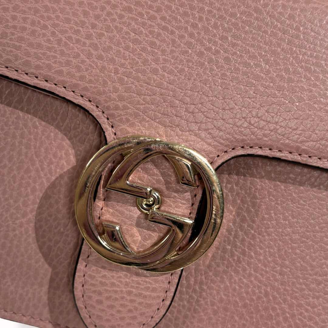 Pebbled Leather Interlocking G Small Light Pink Gold-Tone Hardware