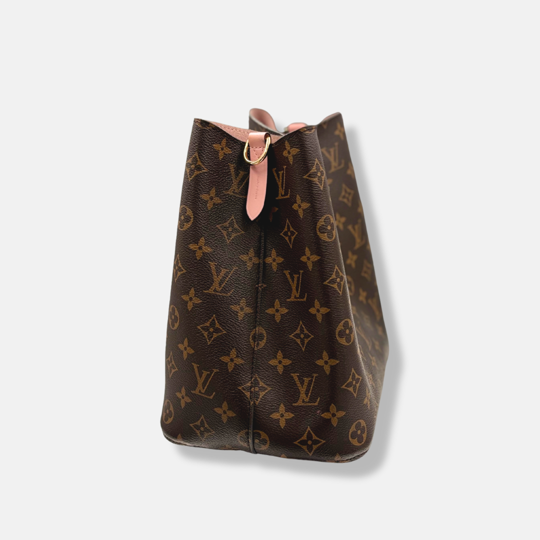 NéoNoé MM Bucket Monogram Canvas Gold Hardware