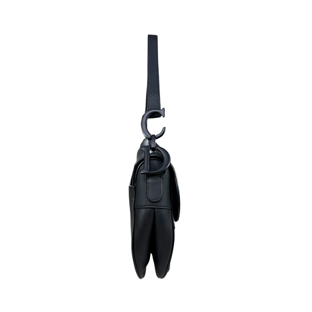 Medium Saddle Bag So Black Ultramatte Smooth Leather