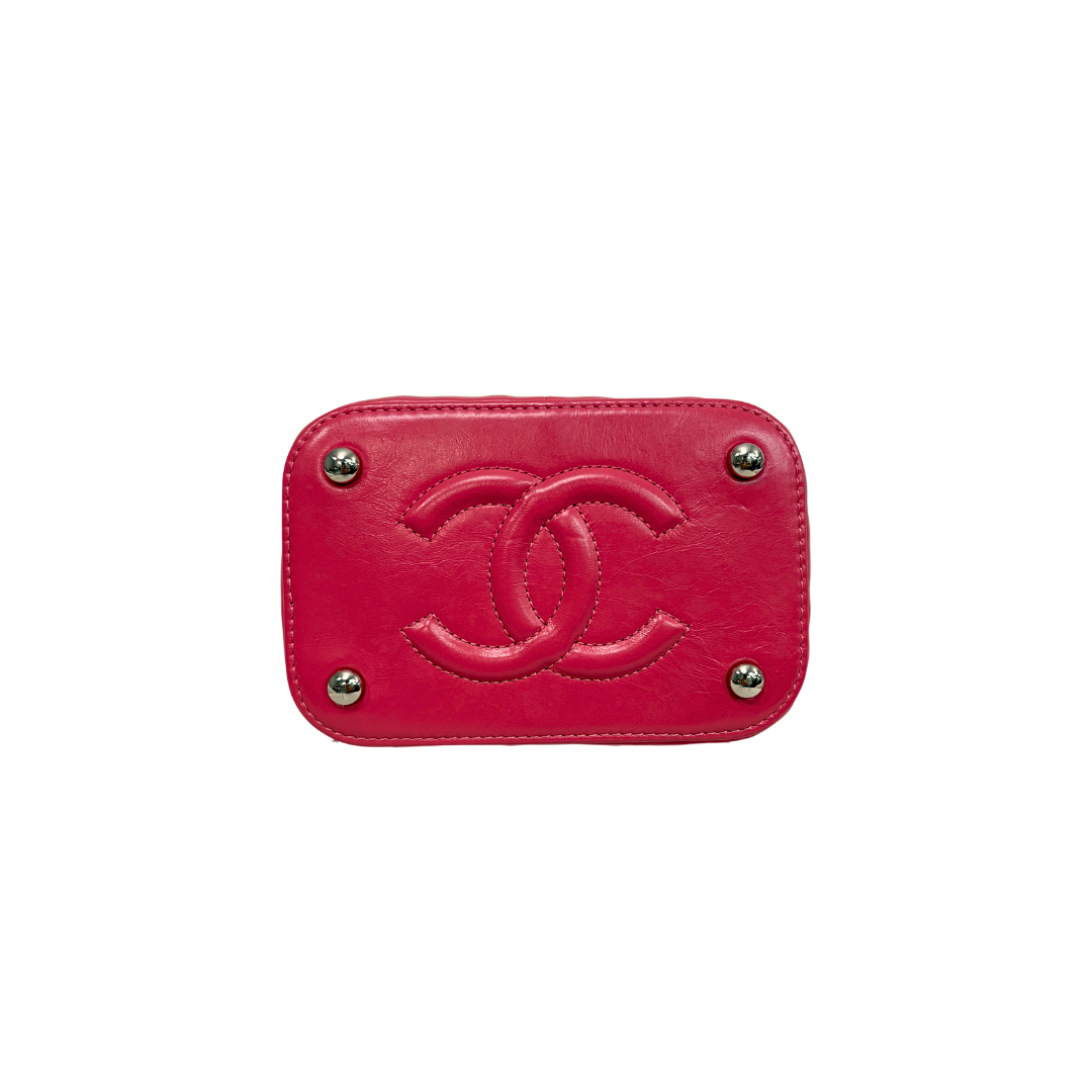 Take Away Vanity Case Top Handle Bag Salmon Pink Rattan Silver Hardware