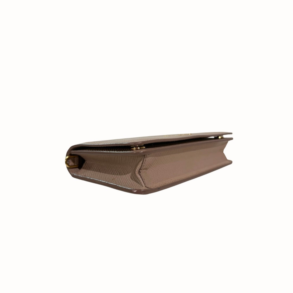 Cammeo Saffiano Leather Wallet On Chain Light Beige Gold Hardware