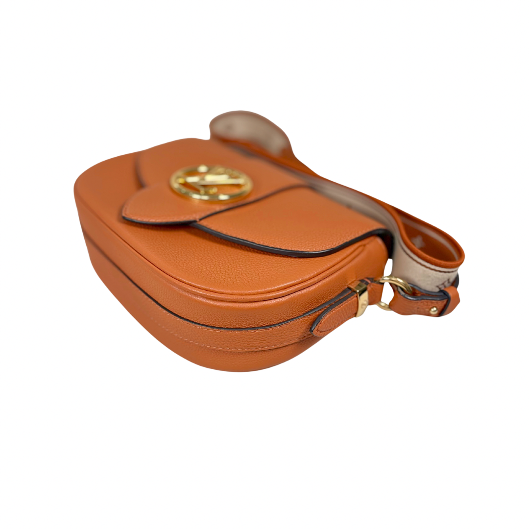 Pont 9 PM Caramel Brown Grained Leather Gold Hardware