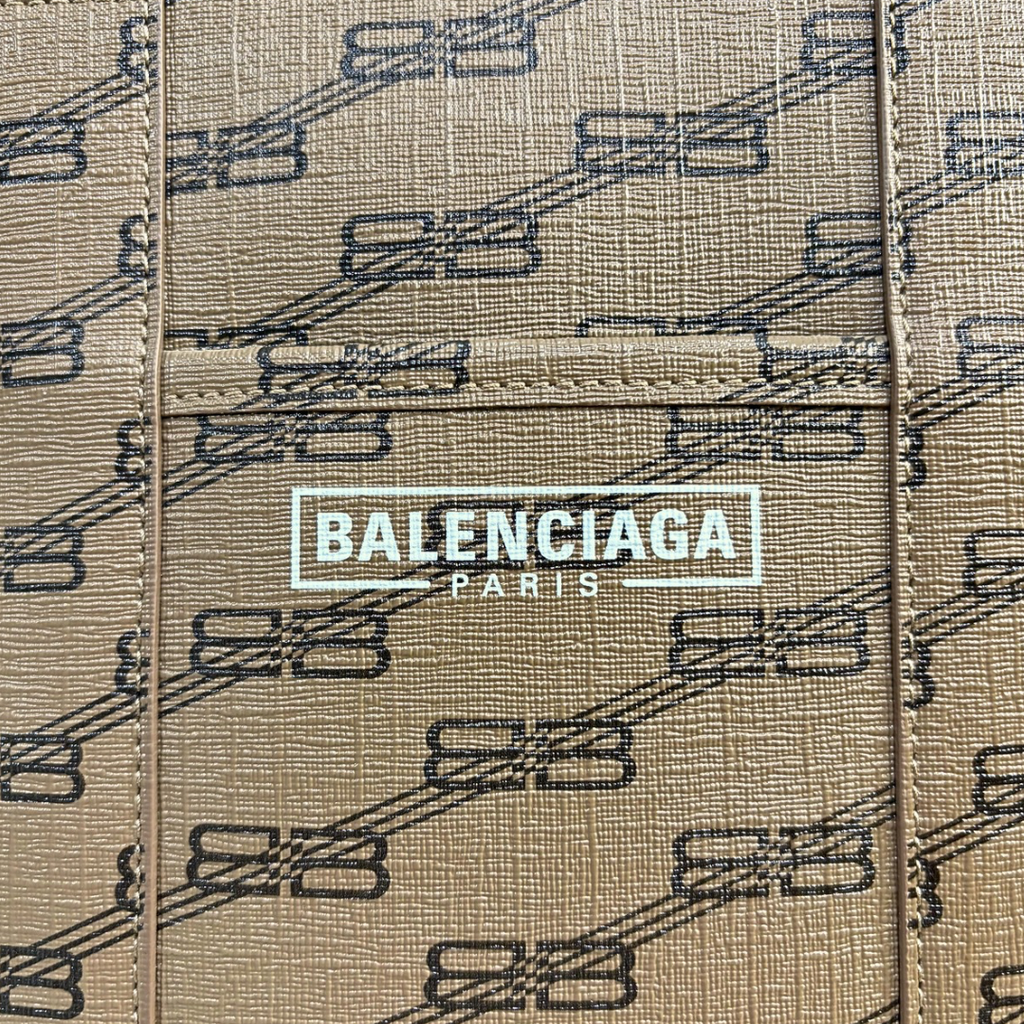 BB Monogram Signature Brown Tote Bag Gold Hardware