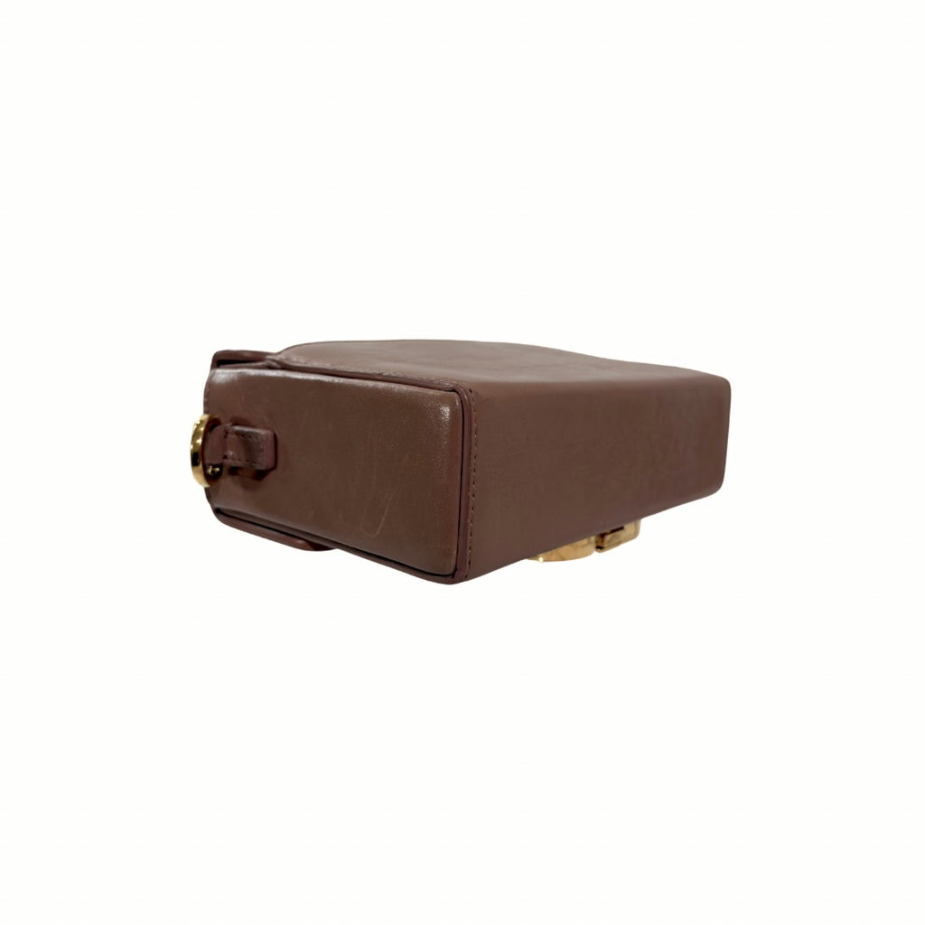 Montaigne 30 Poudre Pink Calfskin Leather Gold Hardware