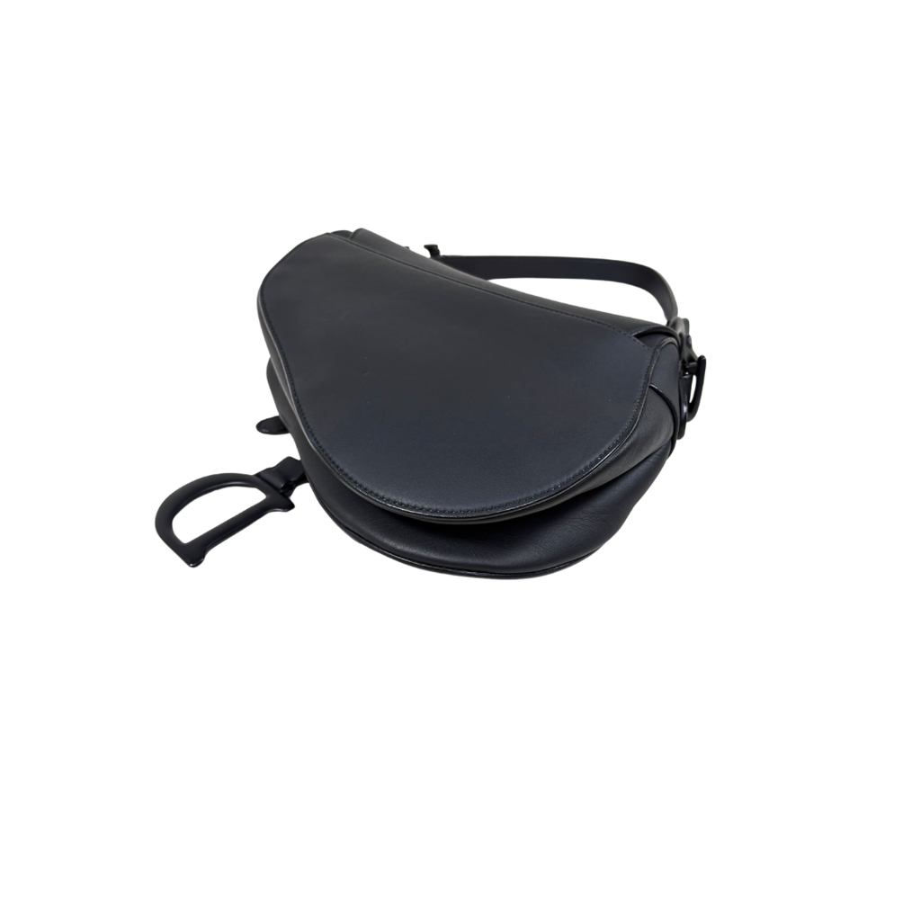 Medium Saddle Bag So Black Ultramatte Smooth Leather