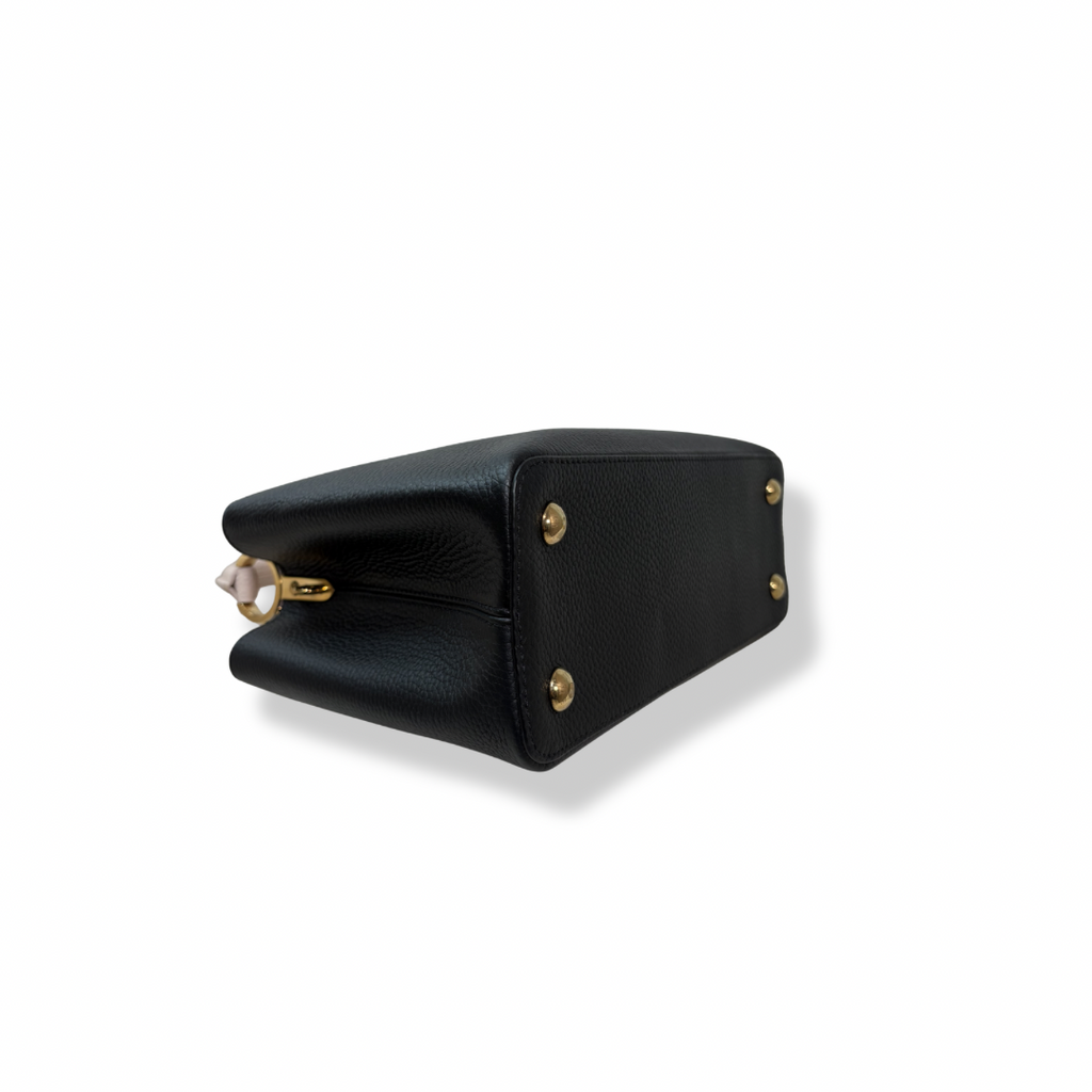 Capucines Black Taurillon Beige Handle Gold Hardware