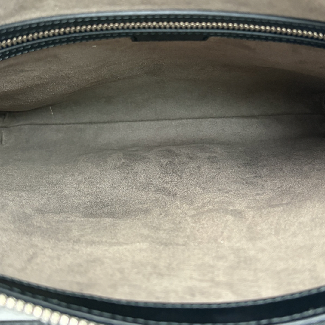 Messenger Bag GG Supreme Mono Silver Hardware