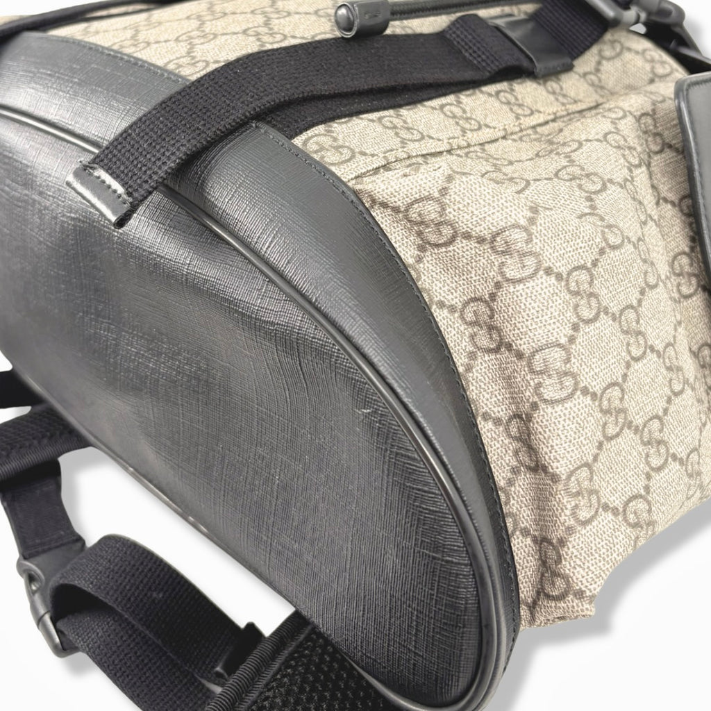 Backpack GG Supreme Monogram Beige & Black Leather Trim