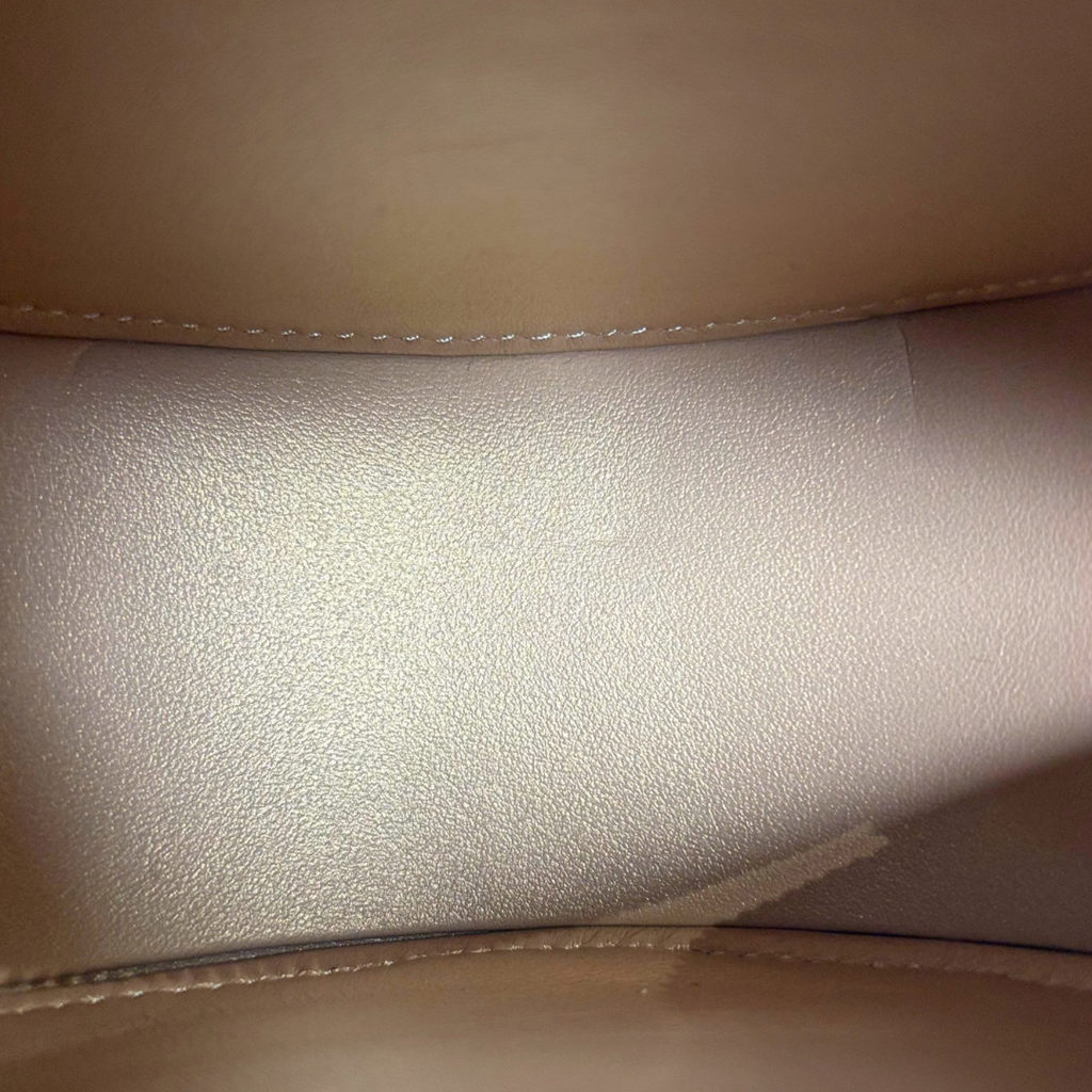 Round Clutch White Lambskin Leather Gold Hardware Series 31