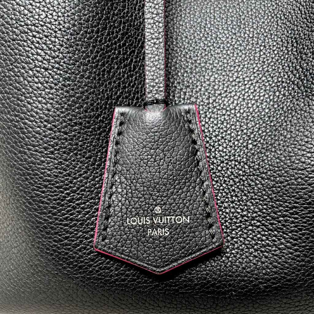 Lock Me Bucket Bag Black/Pink Silver Hardware