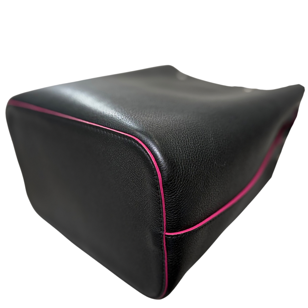 Lock Me Bucket Bag Black/Pink Silver Hardware