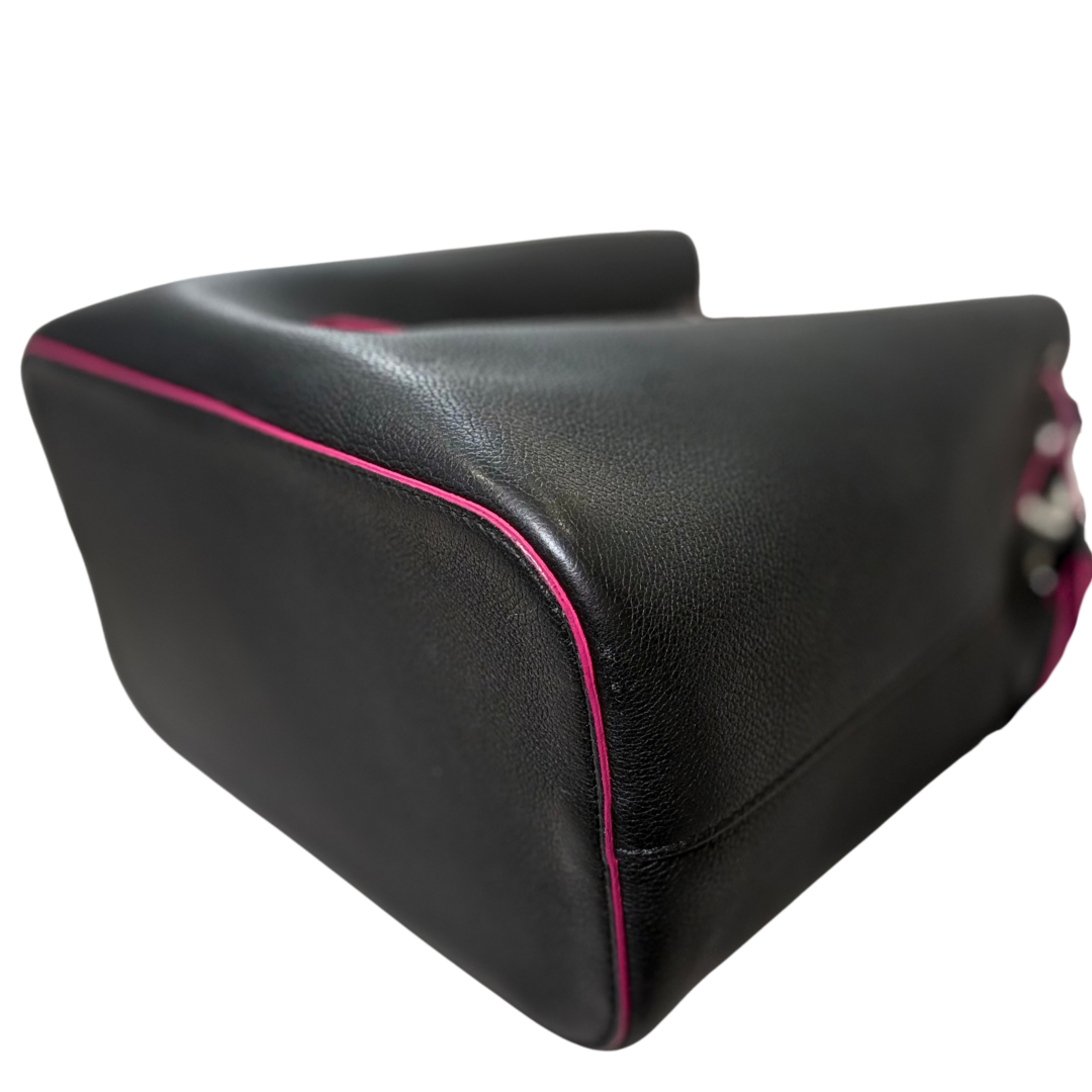 Lock Me Bucket Bag Black/Pink Silver Hardware