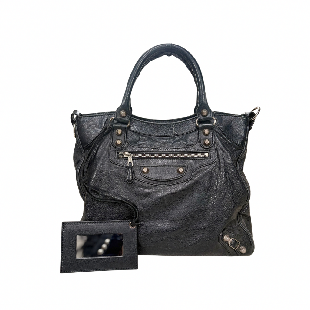 Velo Agneau Giant 12 Black Silver Hardware