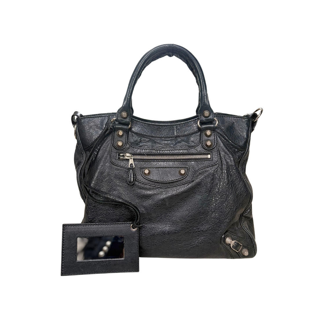 Velo Agneau Giant 12 Black Silver Hardware