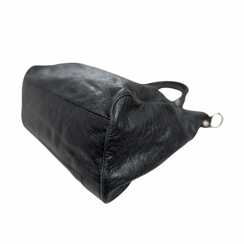 Velo Agneau Giant 12 Black Silver Hardware