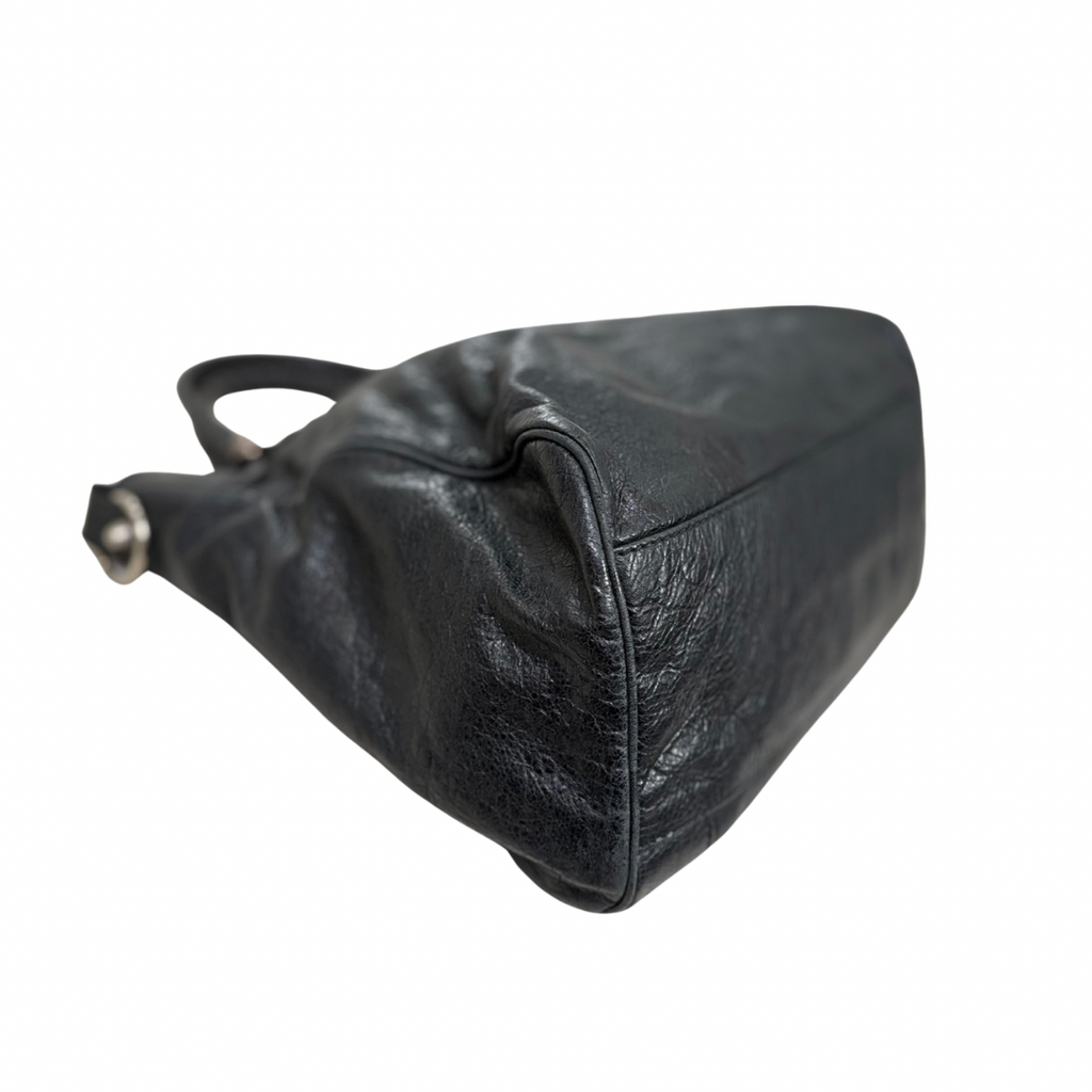 Velo Agneau Giant 12 Black Silver Hardware