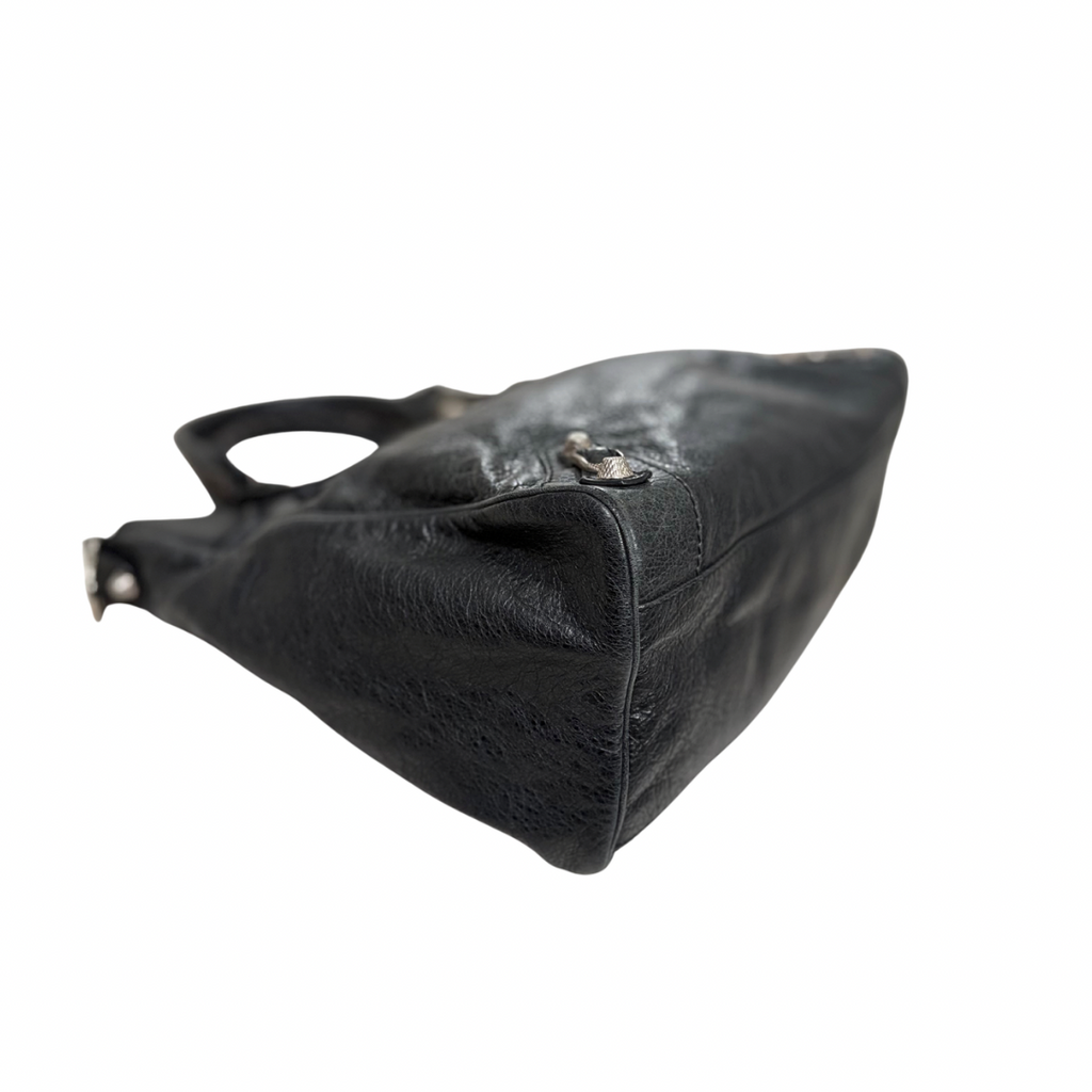 Velo Agneau Giant 12 Black Silver Hardware