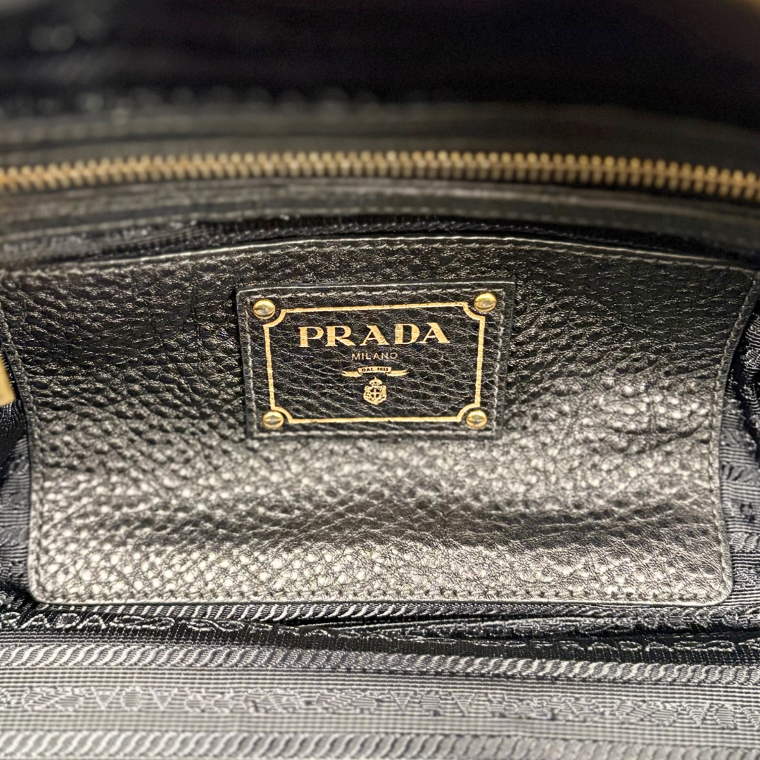 Bauletto Bag Vitello Black Daino Leather Gold Hardware