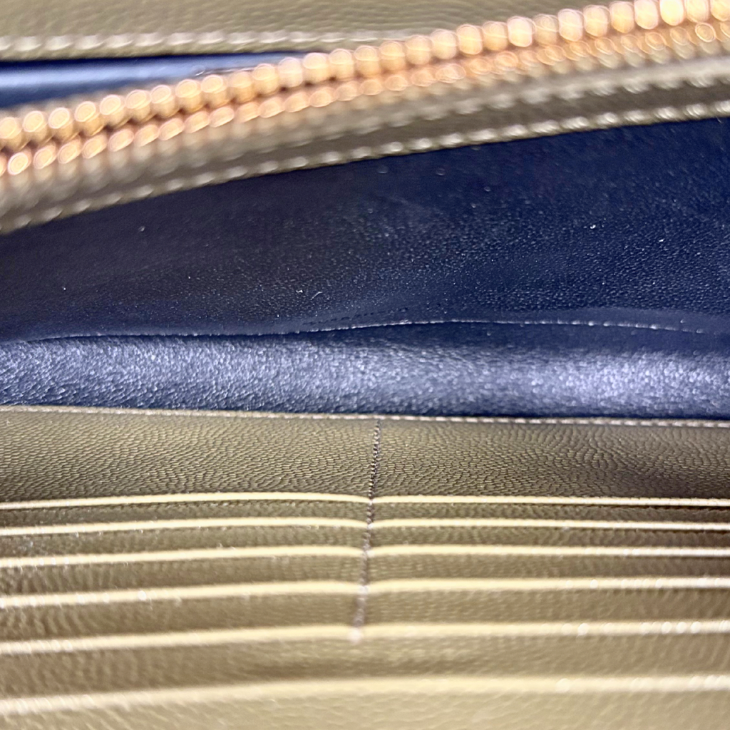 Envelope Small Olive Green Caviar Leather Gold Hardware
