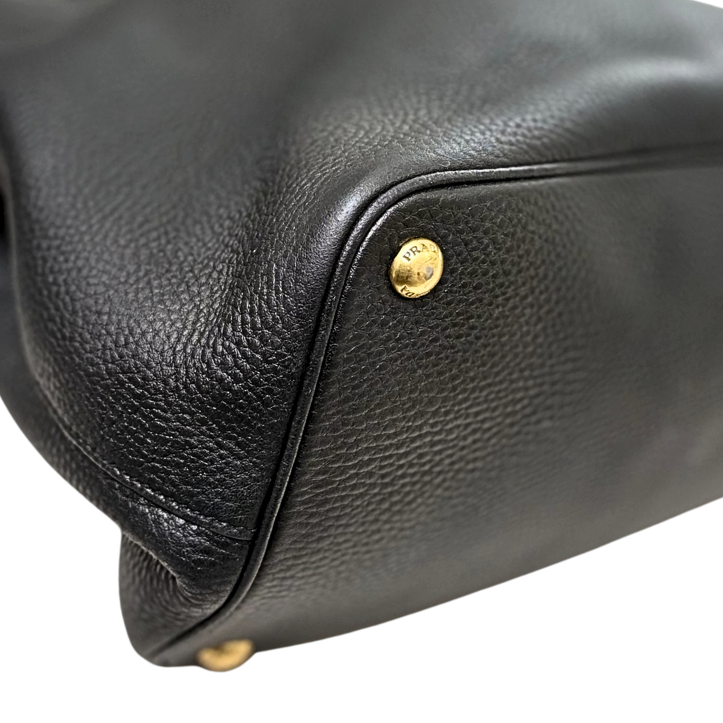 Vitello Daino Tote Bag Gold Hardware