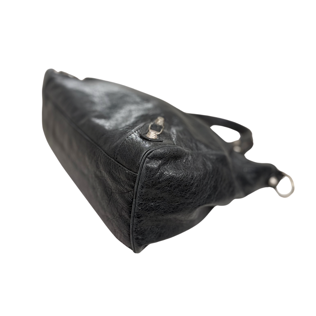 Velo Agneau Giant 12 Black Silver Hardware